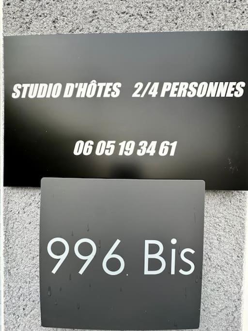 Studio D'Hotes Victoire Sainghin-en-Weppes Exterior photo