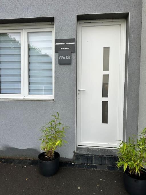 Studio D'Hotes Victoire Sainghin-en-Weppes Exterior photo